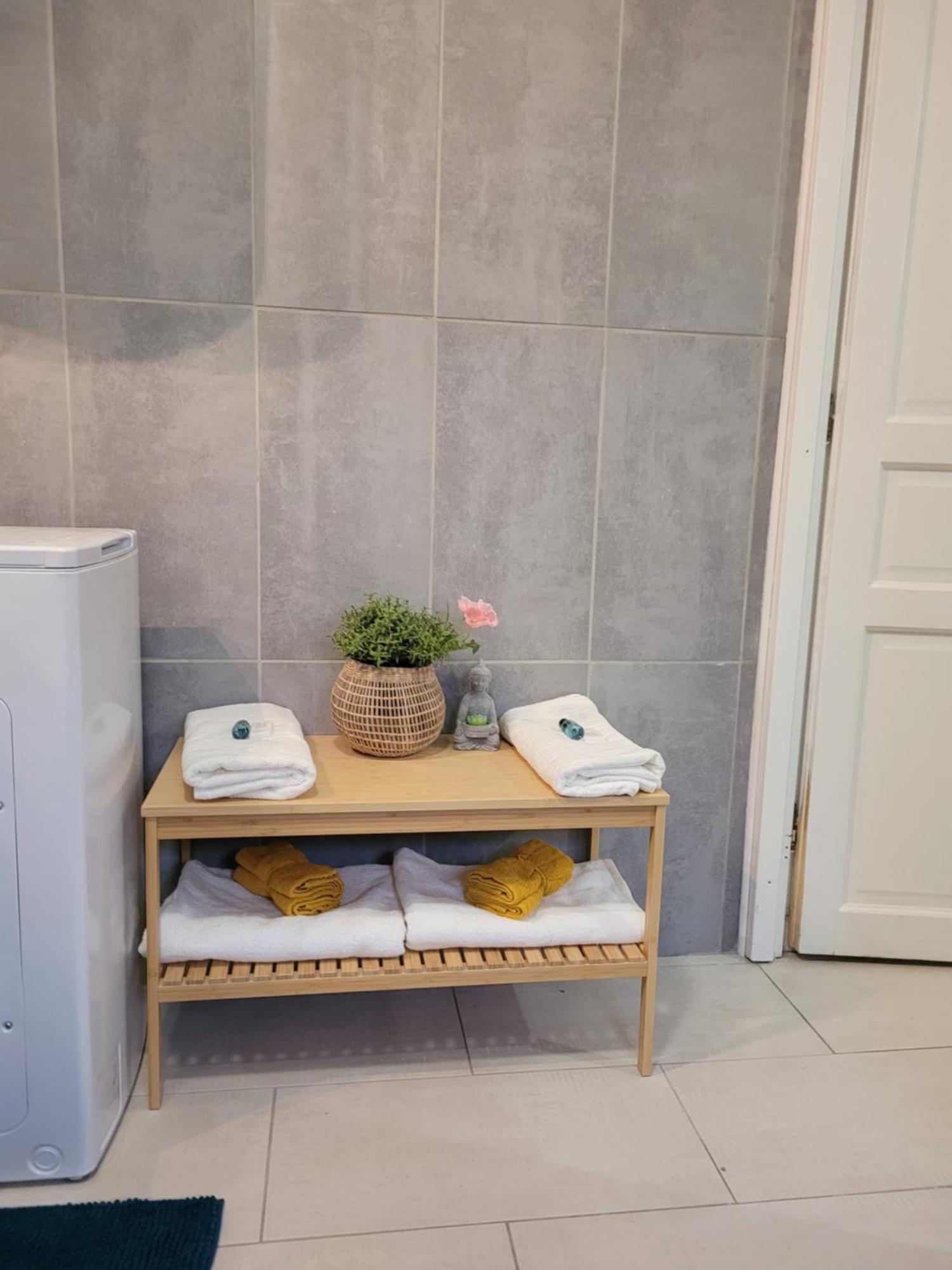 Cocooning House 204 Suite Green- Superb Studio Aeroport Paris Roissy Cdg, Parc Asterix, Chateau De Chantilly, Stade De France Survilliers Buitenkant foto